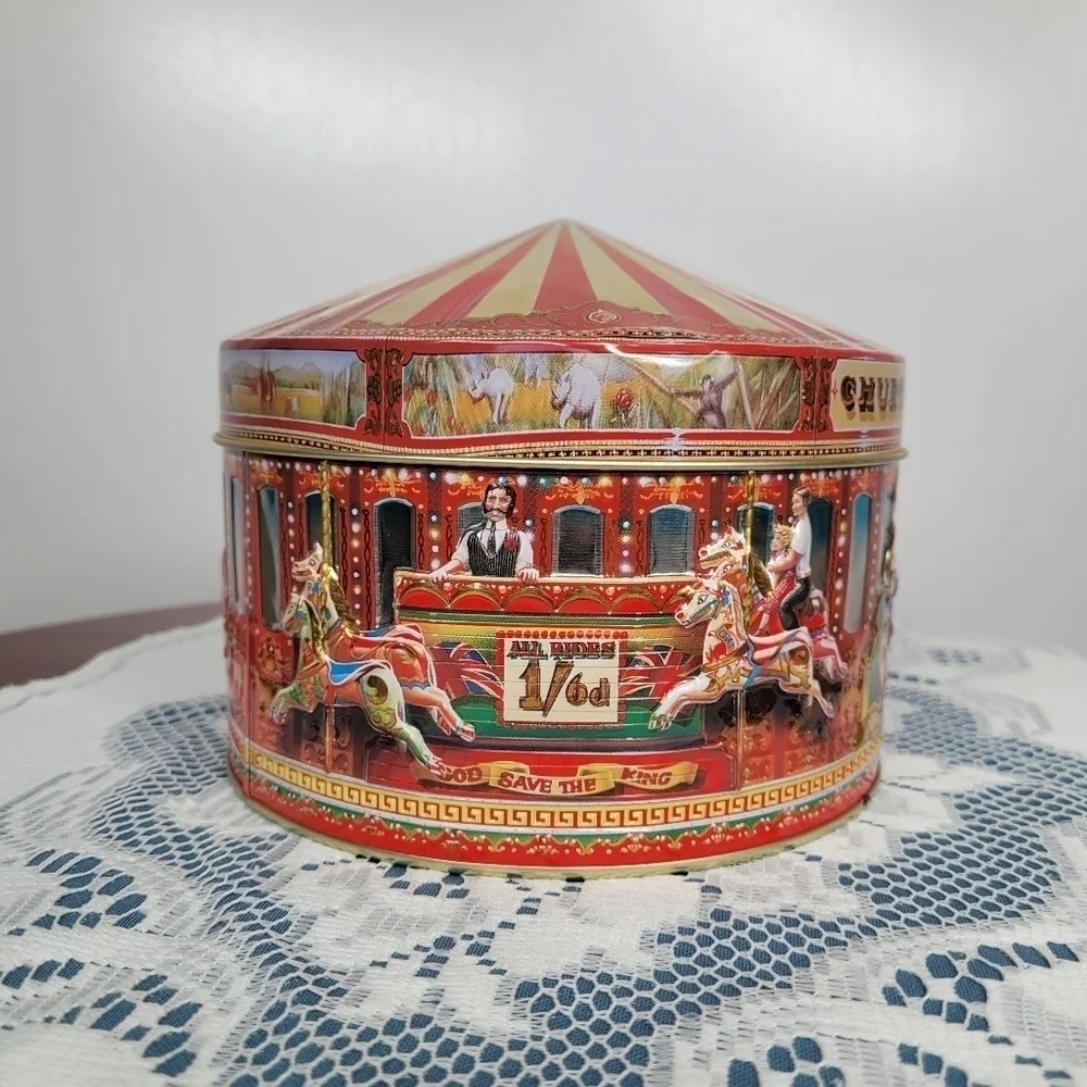 Churchill's of London English Toffee Made in England‎ Collectible Tin QUIRKY